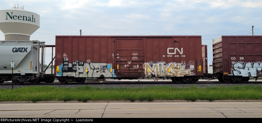 CN 405829